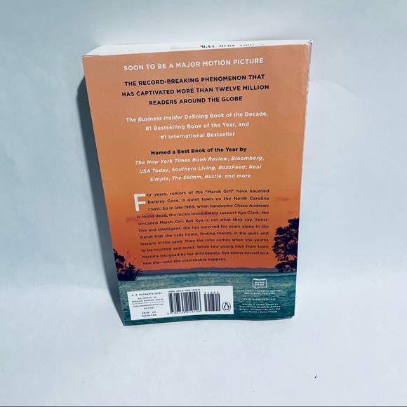 Where The Crawdads Sing Book Delia Owens - Picture 2 of 2